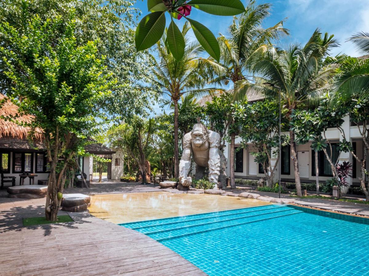 Beaver Club Homestay Chiang Mai Buitenkant foto